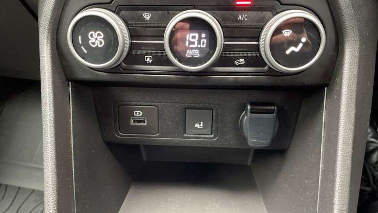 Dacia Jogger 1.0 TCe Extreme 5dr Petrol Estate